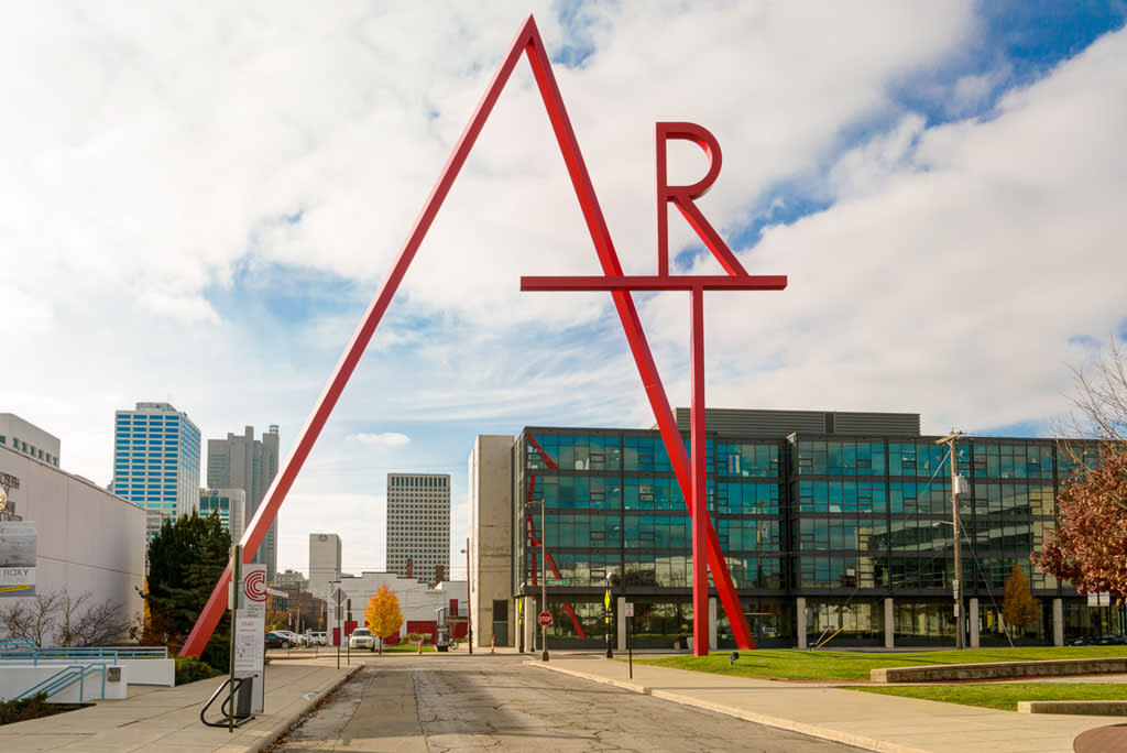 Find Your New Home in Discovery District
